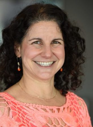 Dr. Ariane Rung