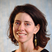 Stephanie T Broyles